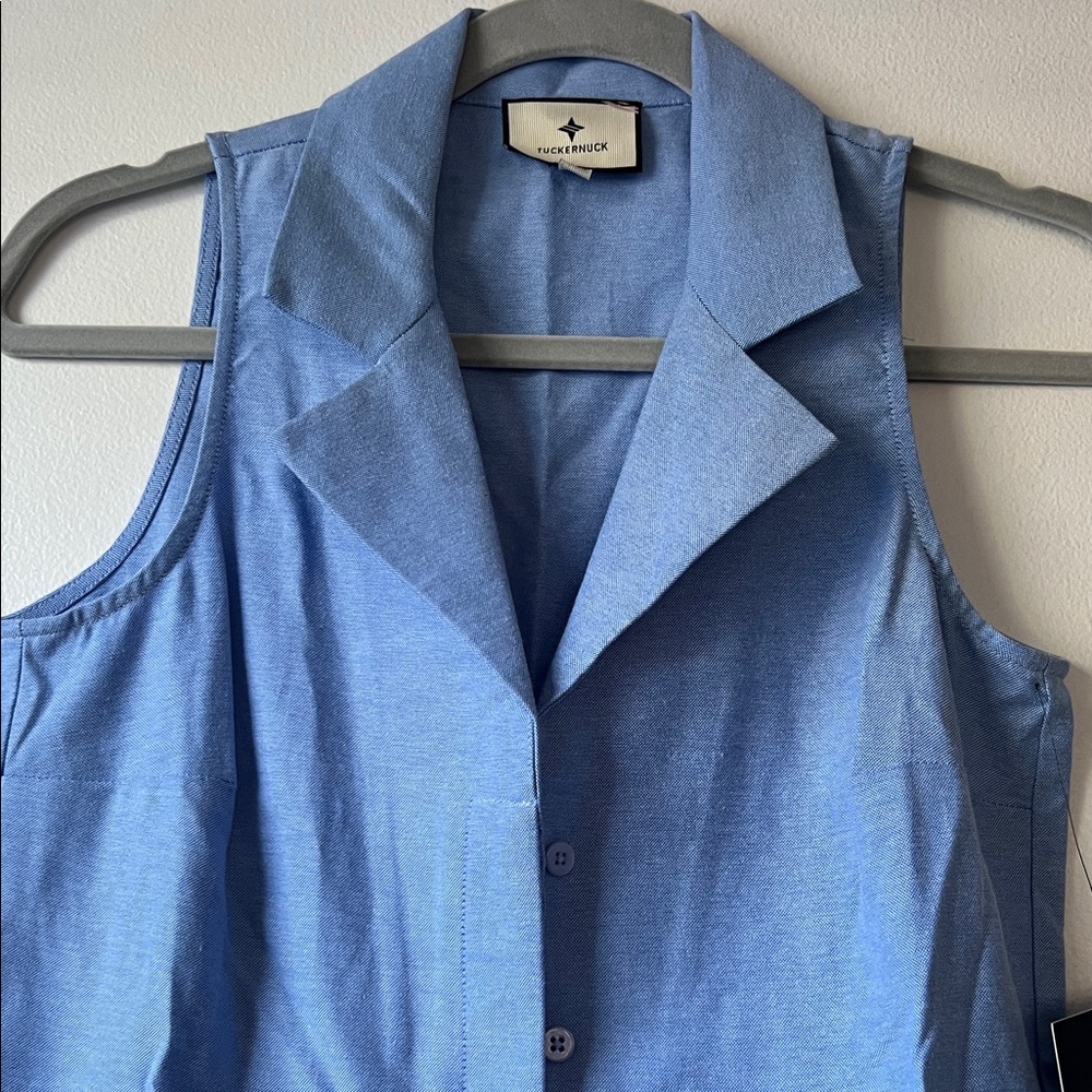 Tuckernuck Light Blue Sleeveless Collared Top - Picture 2 of 4